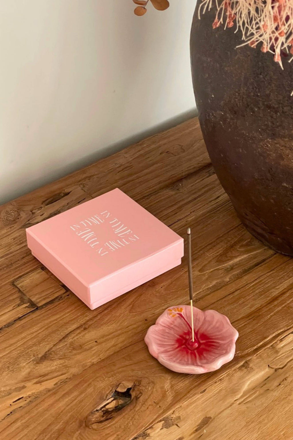 THE HIBISCUS INCENSE HOLDER | SUNSET RED by In Time Incense