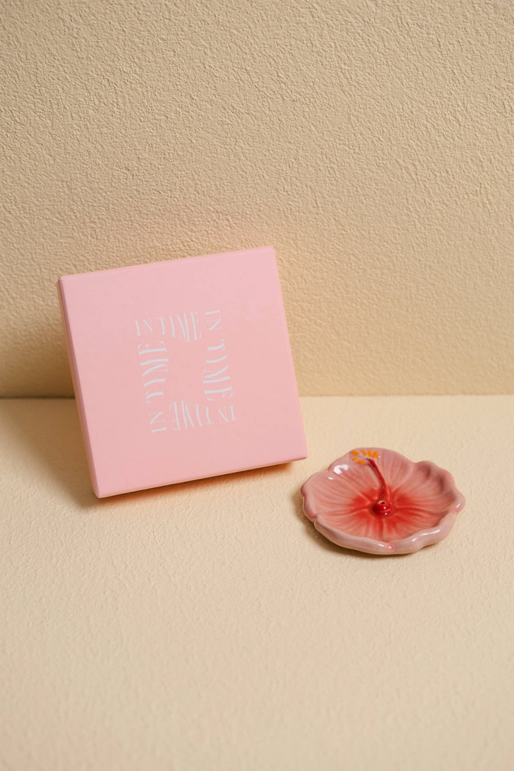 THE HIBISCUS INCENSE HOLDER | SUNSET RED by In Time Incense